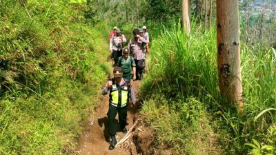 Kapolsek Sawangan Pimpin Patroli Jalur Pendakian Wisata Gunung Merbabu