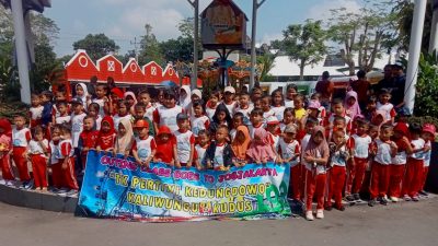 Implementasikan Kurikulum Merdeka, TK Pertiwi Kedungdowo Outing Class ke Yogyakarta