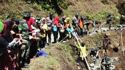 TMMD Kodim 0710/Pekalongan Hubungkan Akses Dua Kecamatan