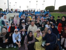 Emak-emak Histeris saat Bertemu Prabowo