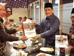 Silaturahmi KAHMI Romo Syafii Terima Aspirasi Jalan Amblas KM 171 Batulicin Akibat Penambang