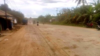 Resahkan Pengguna Jalan, APH Diminta Tindak Tegas Aktivitas Galian Tanah Merah di Rangkasbitung