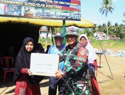 Guntur Geni Peduli, Prajurit Yonarmed 11 Kostrad Berbagi Sembako di Daerah Latihan