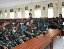 Prajurit Yonarmed 11 Kostrad Laksanakan Latihan Evakuasi Medis Udara