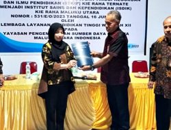 Terima SK Mendikbudristekdikti, ISDIK Kie Raha Siap Jadi Perguruan Tinggi Unggulan