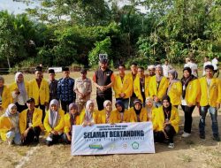 Mahasiswa Kubermas Unkhair Desa Paisumbaos Halsel Gelar Turnamen Sepak Bola
