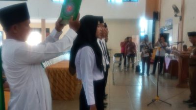 Setelah 5 Bulan Menunggu, Akhirnya Lima Perangkat Desa Gulang Dilantik