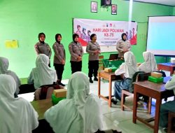Polwan Polresta Magelang “Goes to School” Dekati Generasi Milenial