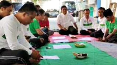 Jumat Bersholawat Bersama Kepala Dinas Arpusda Kudus