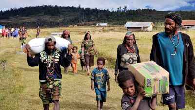 Kekeringan Melanda Papua Tengah, Kapolri Salurkan Bantuan untuk Warga Terdampak