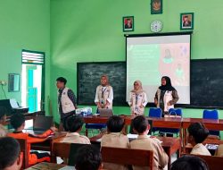 Siapkan Siswa Sukses Ujian, Mahasiswa KKN-T Universitas Alma Ata Kenalkan ANBK di SD Negeri Soroyudan