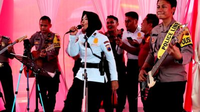 “Borobudur Police Band” Tampil Memukau Meriahkan Rakernis Baharkam Polri 2023