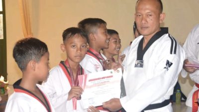 Atlet Junior Taekwondo Dojang Guntur Geni Yonarmed 11 Kostrad Berjaya