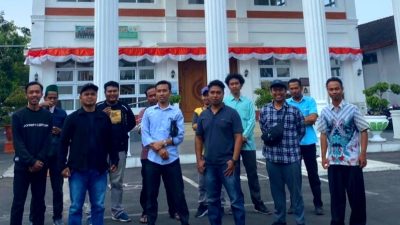 Mendekati Akhir Masa Jabatan, Bupati Kudus dan Kroninya Dilaporkan ke Kejaksaan