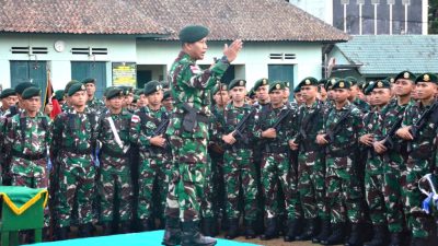 Jam Komandan, Prajurit Yonarmed 11 Kostrad Terima Motivasi dan Pembinaan