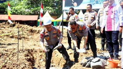Kapolda Jateng Resmikan Pembangunan Monumen Hoegeng di Kota Pekalongan