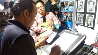 Poejiyanto, Karikaturis Magelang Ini Kerjakan Karikatur Tradisional Hingga Digital