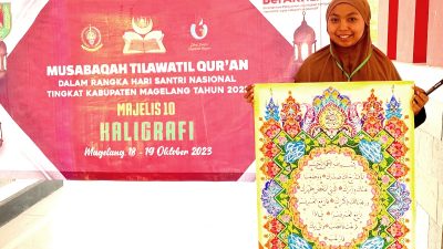 Hilyatus Silmi, Guru SD Negeri Tanjungsari 1 Windusari Ini Raih Juara 1 Kaligrafi