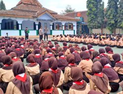 Polresta Magelang Lakukan Pembinaan Stop Bullying di SMP Negeri 1 Borobudur