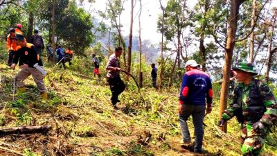 Cegah Karhutla di Kawasan TNGM, Polresta Magelang Lakukan Pengecekan dan Penyekatan