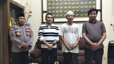 Wujudkan Pemilu Damai, Kapolres Kendal Silaturahmi ke Pengasuh Ponpes Al Musthofa Pandes