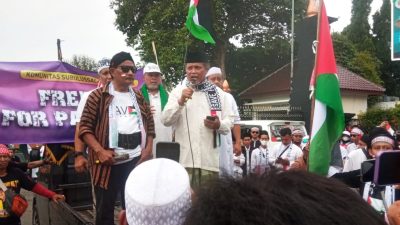Peduli Palestina, Ribuan Umat Islam Banjiri Alun-Alun Kudus