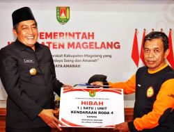 Barisan Relawan Tempuran Terima Hibah 1 Unit Mobil dari Pemkab Magelang
