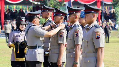 Kapolda Jateng Pimpin Upacara Penutupan Diktukba di SPN Purwokerto
