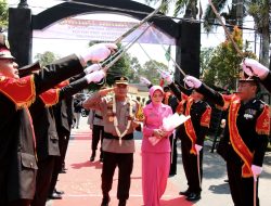 Polresta Magelang Laksanakan Acara Welcome and Farewell Pejabat Kapolresta