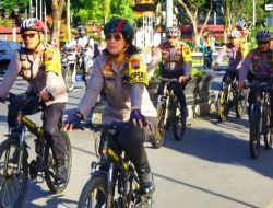 Pimpin Patroli Dialogis, Kapolres Magelang Kota Kayuh Sepeda Sambangi Warga
