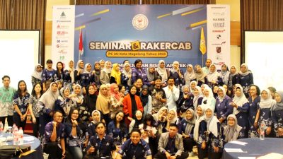 Tingkatkan Kompetensi Apoteker, IAI Kota Magelang Gelar Seminar dan Rakercab