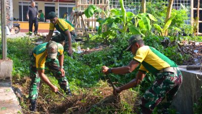 Sambut Hari Raya Natal, Yonarmed 11 Kostrad Laksanakan Karya Bakti di Gereja