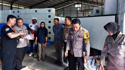 Pastikan Keamanan, Polres Kudus Cek Gudang Logistik Pemilu