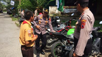 Gencarkan Sosialisasi Larangan Knalpot Brong, Polsek Muntilan Sasar Area Parkir Pelajar