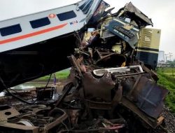 Tabrakan Kereta Api di Cicalengka Bandung, KA dari Daop 5 Dialihkan