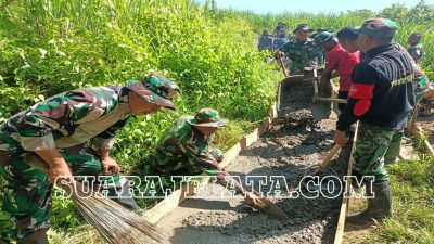 Berpacu Dengan Waktu, Kebut Rabat Jalan Penghubung Dua Dusun