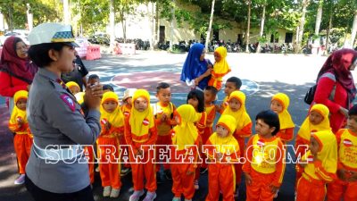 PAUD Alkautsar Bondowoso Outing Class ke Polresta Magelang