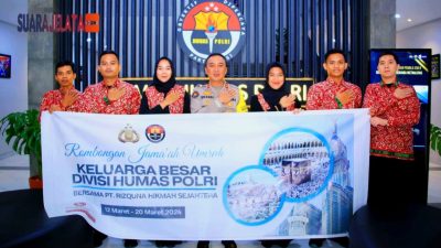 Kadiv Humas Polri Beri Reward Umroh Kepada Anggota