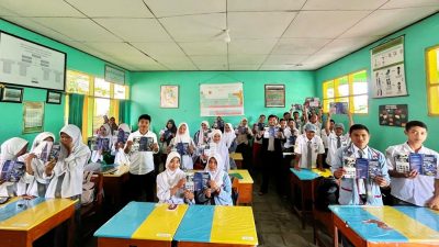Tim Sosialisasi PMB UIAD Sinjai Sambangi Sejumlah SMA Sederajat