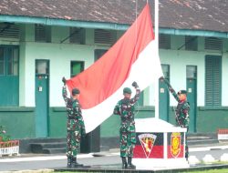 Yonarmed 11/GG/2/2 Kostrad Laksanakan Upacara Bendera