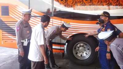 Satlantas Polres Magelang Kota Lakukan Ramp Check Angkutan Umum
