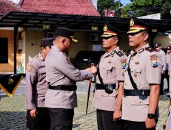 Delapan Jabatan di Polres Blitar Kota Diserahterimakan