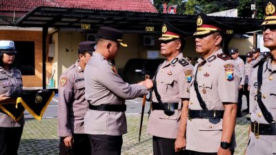 Delapan Jabatan di Polres Blitar Kota Diserahterimakan