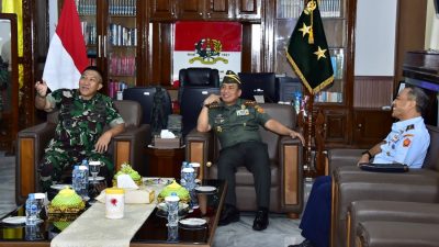 Gubernur Akmil Sambut Hangat Danjen Akademi TNI