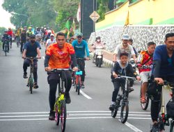 Meriahkan Hari Jadi Kota Magelang, Yonarmed 11/GG/2/2 Kostrad Ikuti Gowes Bersama