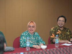 Indira Yusuf Ismail Jalani Wawancara dengan Tim Penjaringan PKS