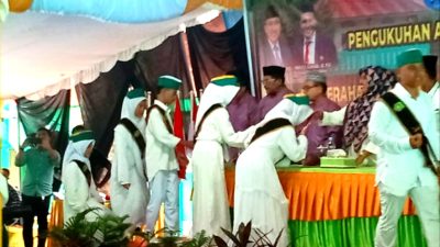 SMP Islam 1 Kota Ternate Gelar Pengukuhan Alumni dan Penyerahan Siswa Kelas IX