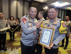 Kinerja Bagus, Polres Blitar Kota Raih 2 Penghargaan dari Polda Jatim