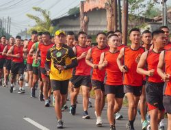 Semangat Prajurit Yonarmed 11/GG/2/2 Kostrad Laksanakan Lari Pagi