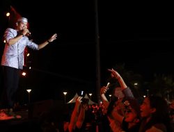 Pelakor Band dan Ridwan Sau Hidupkan Makassar F8 Lewat Kolaborasi Musik Tradisional dan Modern